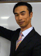 穴井隆二